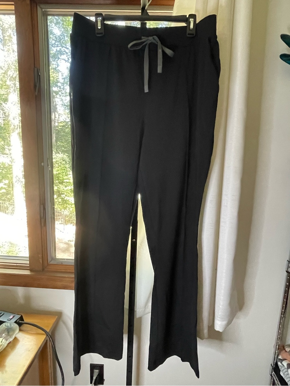 FIGS Evanston FORMx scrub pants